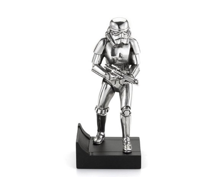 04. Star Wars by Royal Selangor \"Stormtrooper\" Figurine
