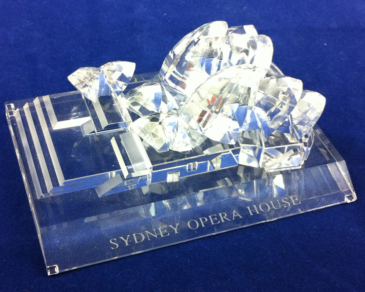 04. Crystal Cut Sydney Opera House Large