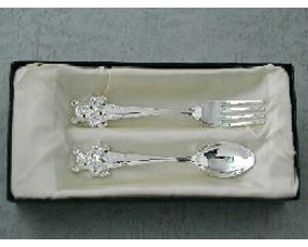 05. Childs Cutlery with Bear
