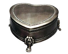 01. Pewter Footed Jewel Box, Heart