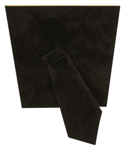 lef157-back-400x477